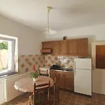 Apartment Omim *