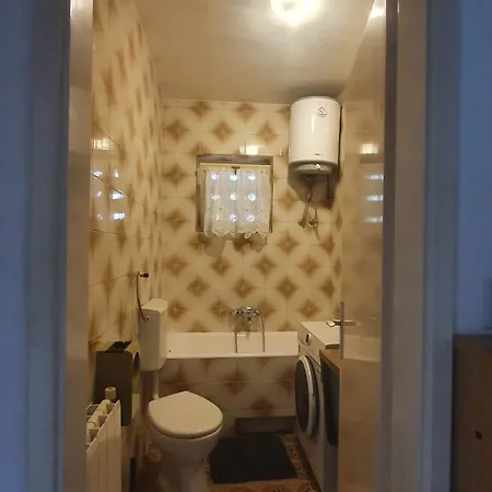 Omim Apartment